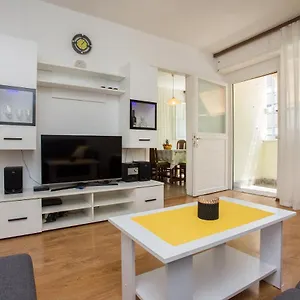  Apartamento Jase